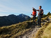 12 Sullo sfondo il Vindiolo e Il Pizzo (di Roncobello) 